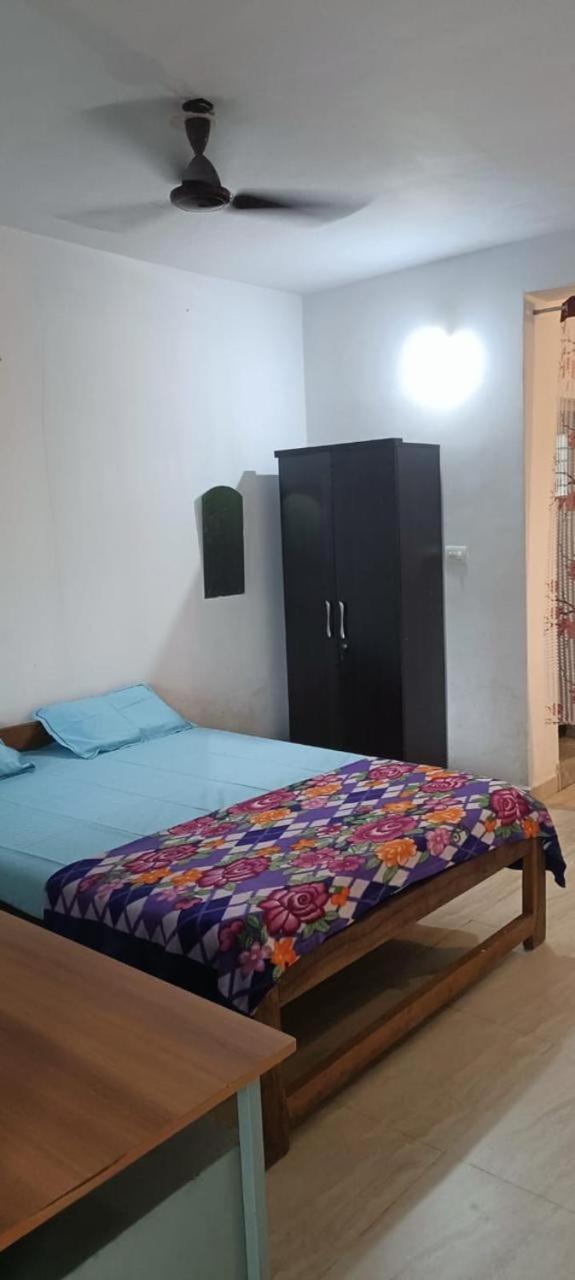 Hare Krishna Hotel Arambol Exterior photo