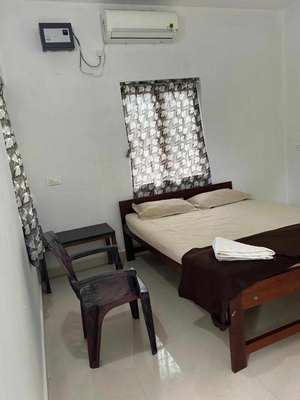 Hare Krishna Hotel Arambol Exterior photo